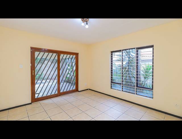 3 BEDROOM HOUSE FOR SALE IN SHARONLEA